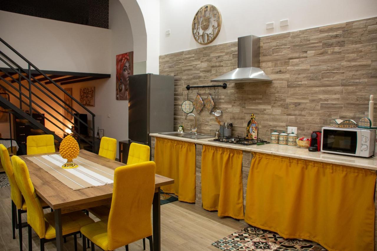 La Dimora Del Viaggiatore Luxury Apartments 马扎拉德尔瓦洛 外观 照片