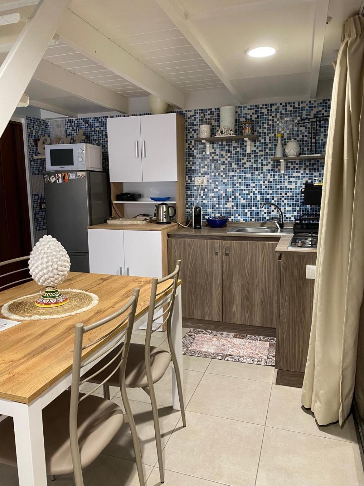 La Dimora Del Viaggiatore Luxury Apartments 马扎拉德尔瓦洛 外观 照片